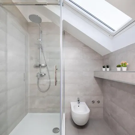 Seafront For 10 People! *